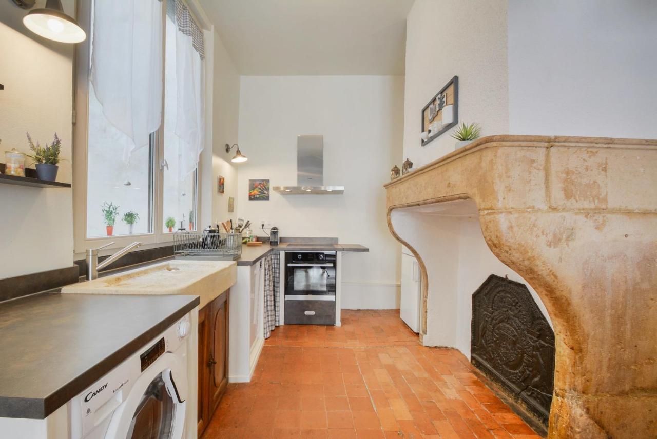 Le Cocon Des Deux Sirenes - Studio Cosy Pour 2 A Nancy Exterior photo